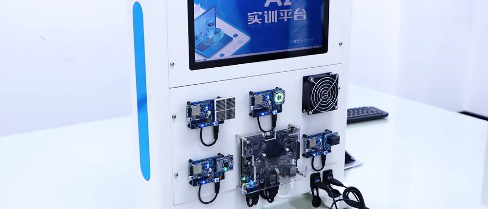 必一运动AI智能设备联系我们
